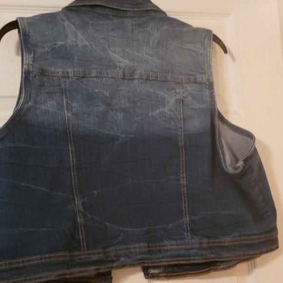 Denim vest - Picture 3 of 3